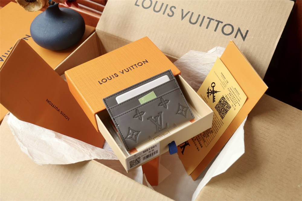 Louis Vuitton wallet PORTE CARTES DOUBLE M81381 2025 new 